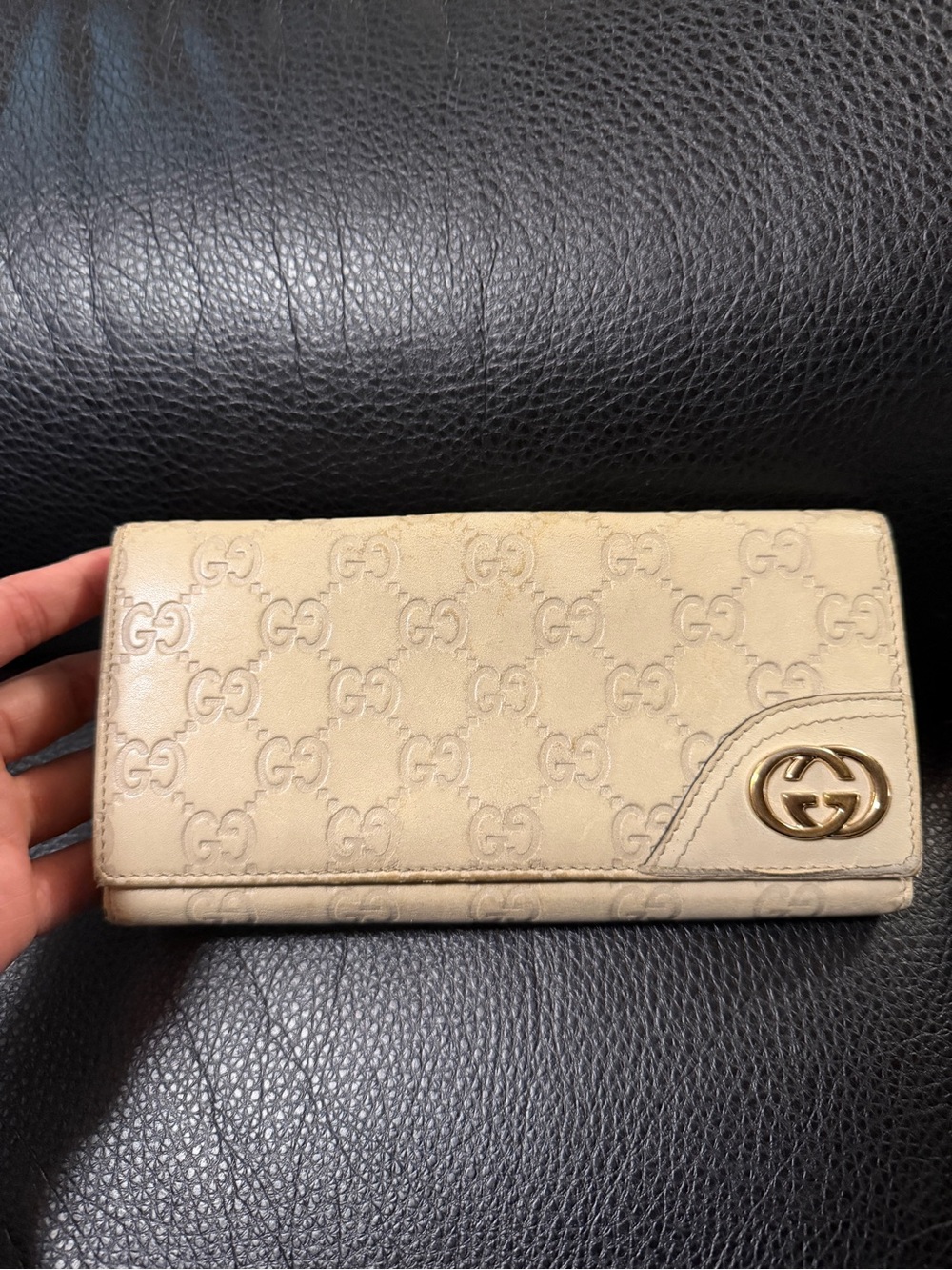 Gucci Cream Embossed GG Continental Wallet with Gold Double G